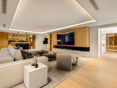Villa en venta en Aloha, Nueva Andalucia