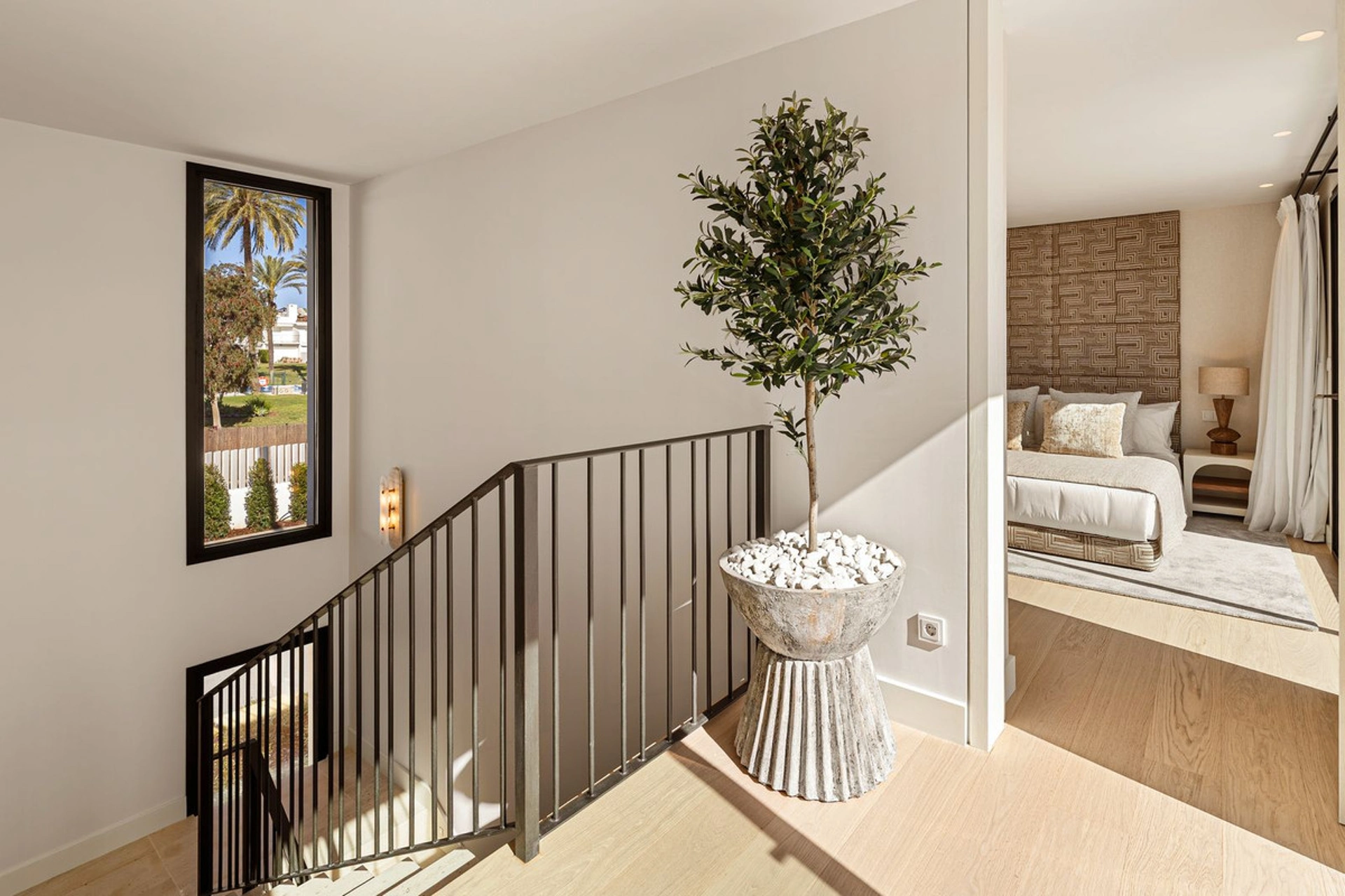 Villa en venta en Aloha, Nueva Andalucia