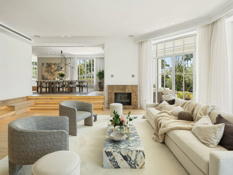 Villa en venta en Nueva Andalucia, Marbella