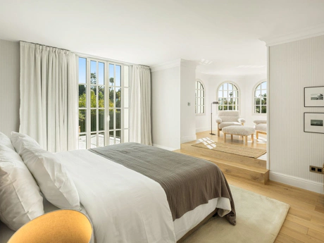Villa en venta en Nueva Andalucia, Marbella