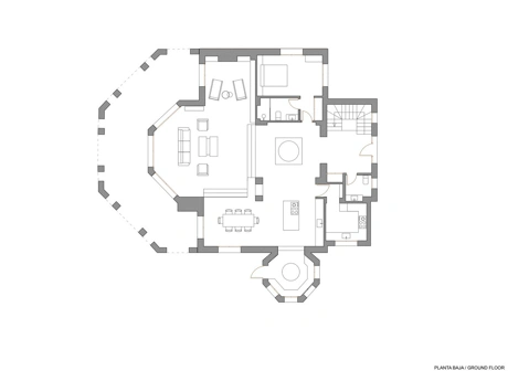 Villa en venta en Nueva Andalucia, Marbella