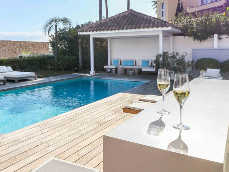 Villa for sale in Benahavis