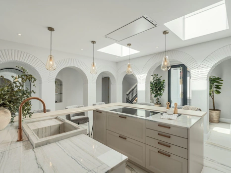 Villa for sale in Marbella Golden Mile