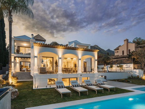 Villa for sale in Marbella Golden Mile
