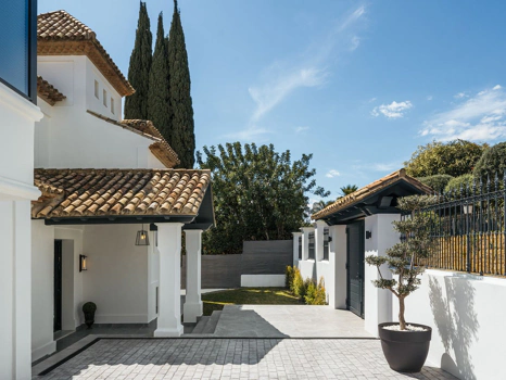 Villa for sale in Marbella Golden Mile