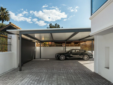 Villa for sale in Marbella Golden Mile
