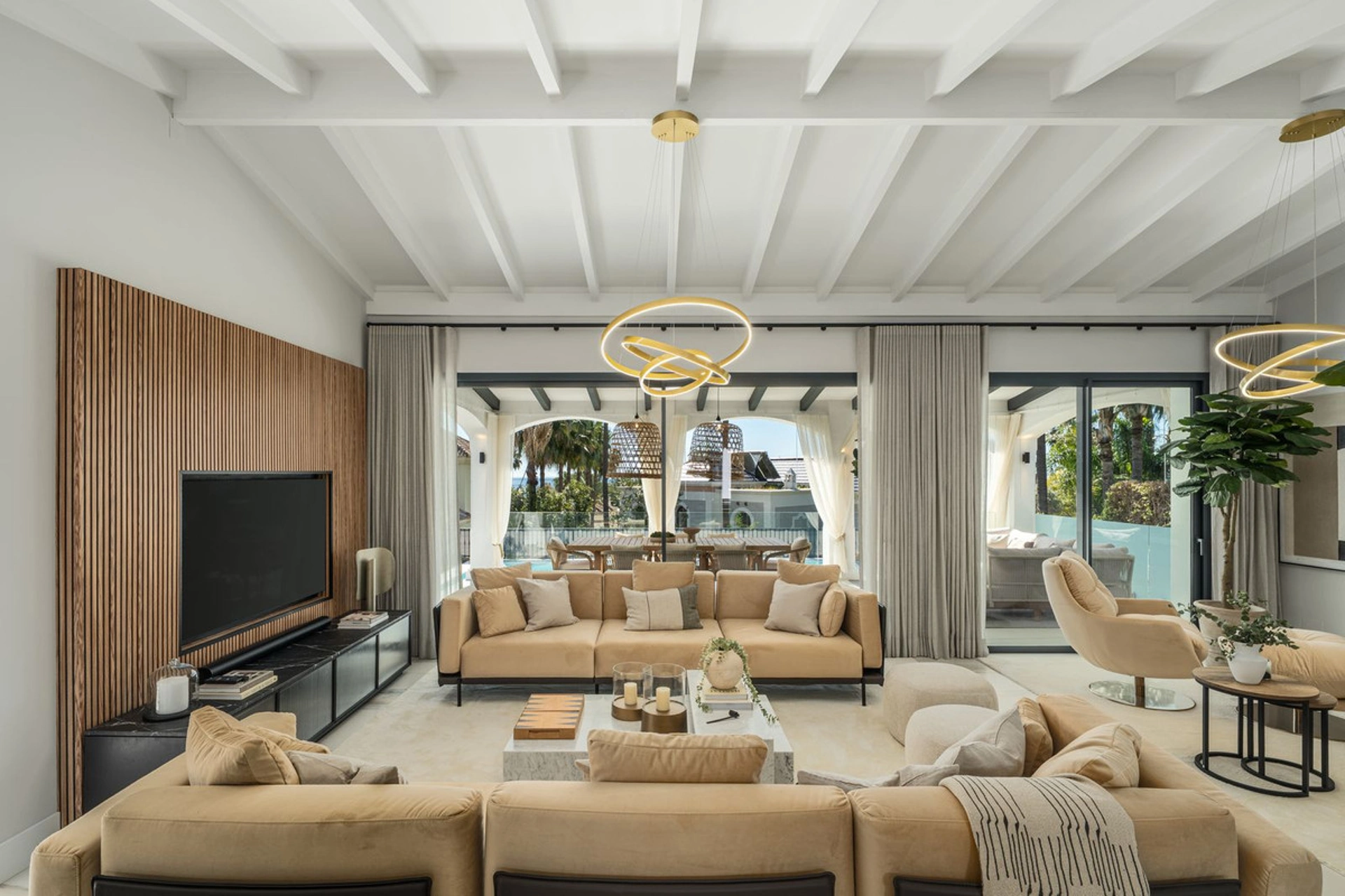 Villa for sale in Marbella Golden Mile