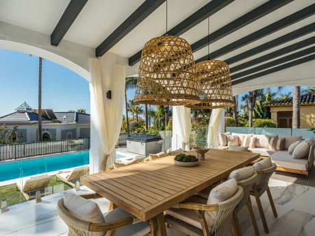 Villa for sale in Marbella Golden Mile