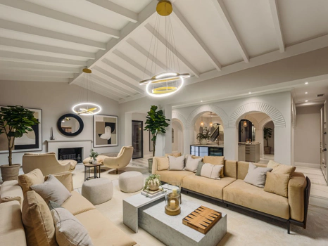 Villa for sale in Marbella Golden Mile