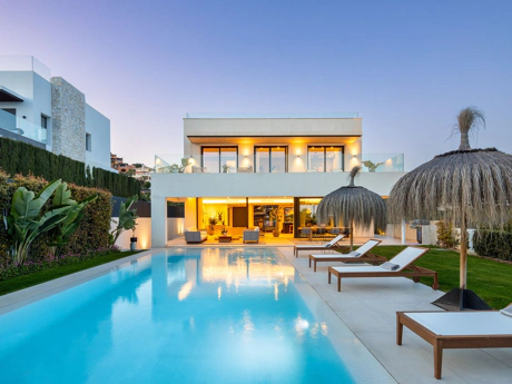 Villa for sale in Marbella