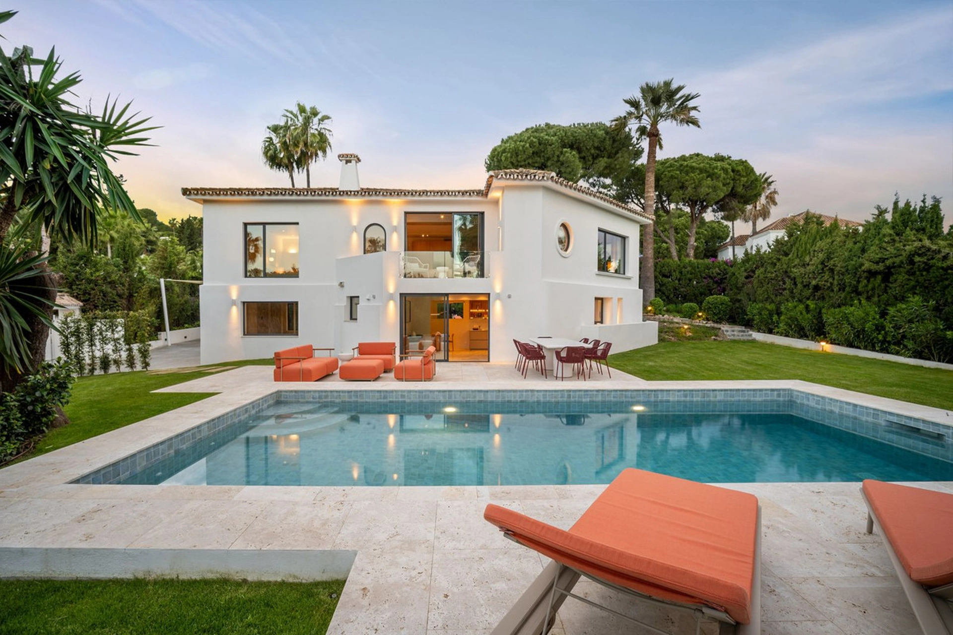 Villa for sale in Nueva Andalucia, Marbella