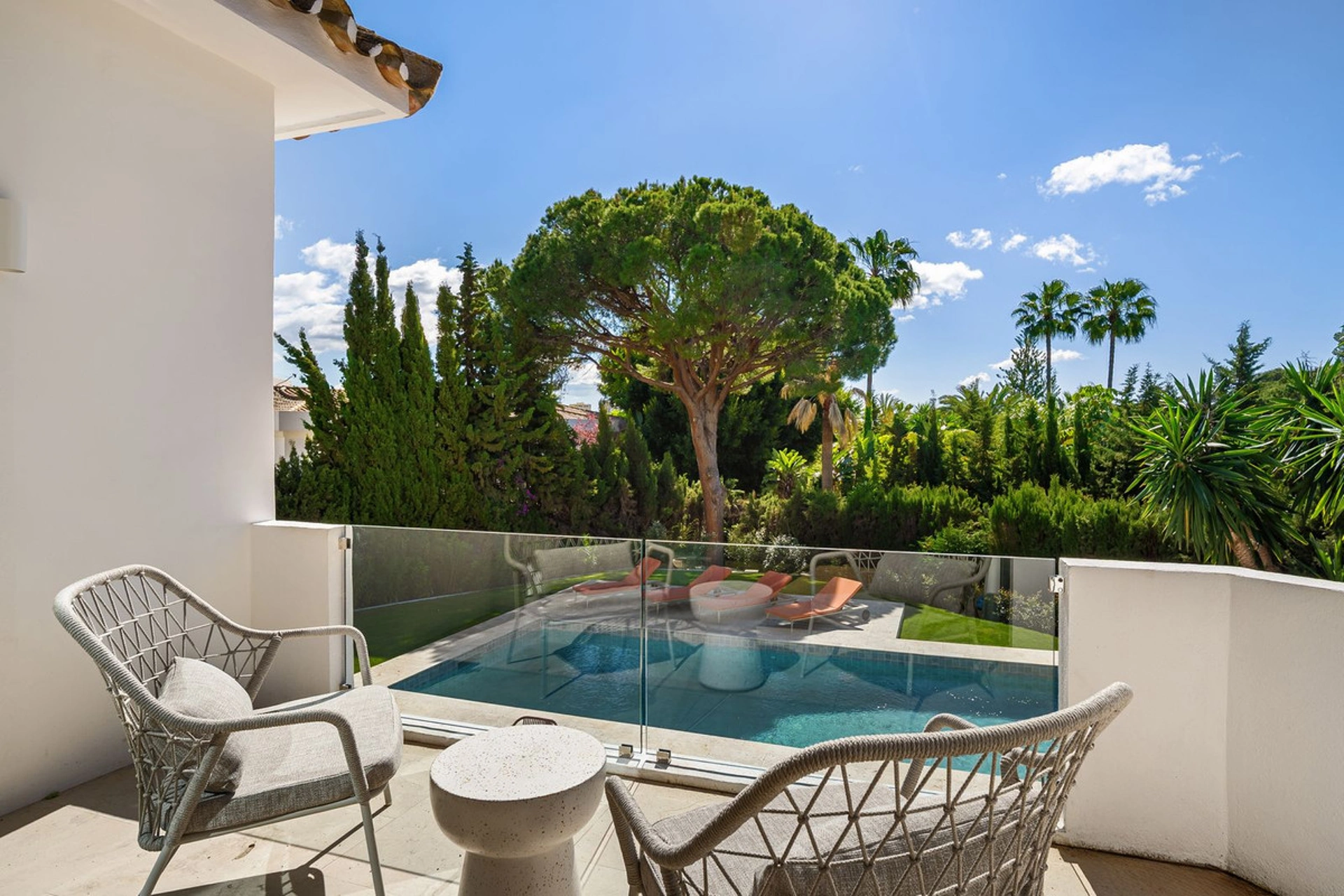 Villa for sale in Nueva Andalucia, Marbella