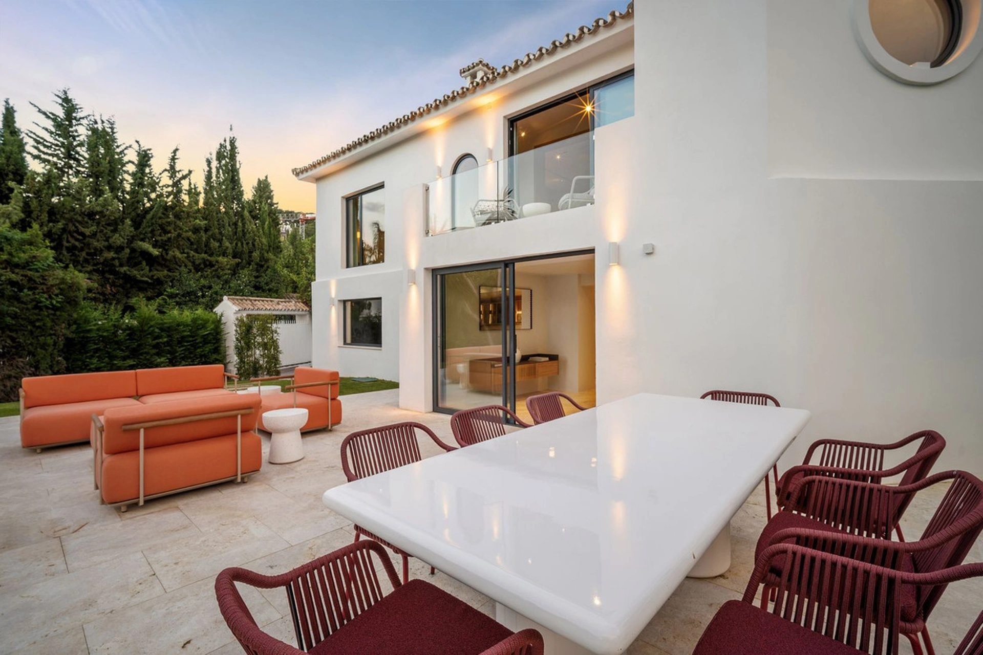 Villa for sale in Nueva Andalucia, Marbella