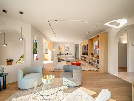 Villa for sale in Nueva Andalucia, Marbella