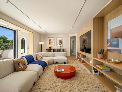 Villa for sale in Nueva Andalucia, Marbella