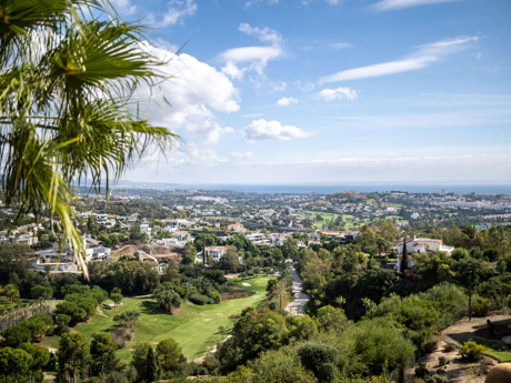 Penthouse for sale in La Quinta, Benahavis