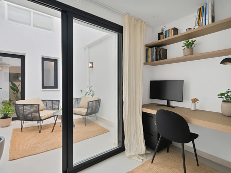 Beautiful refurbished ground floor apartment in the heart of Estepona