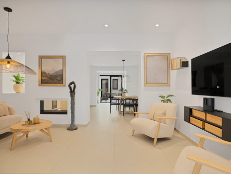 Beautiful refurbished ground floor apartment in the heart of Estepona