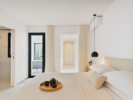 Beautiful refurbished ground floor apartment in the heart of Estepona