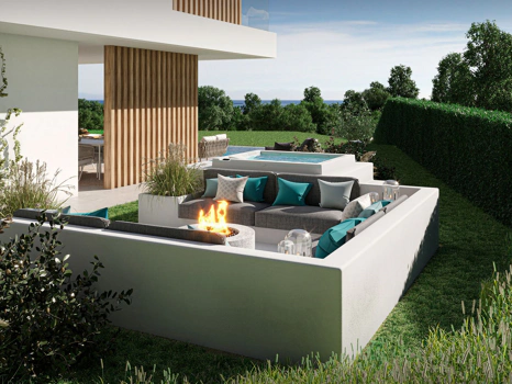 Villa for sale in New Golden Mile, Estepona East