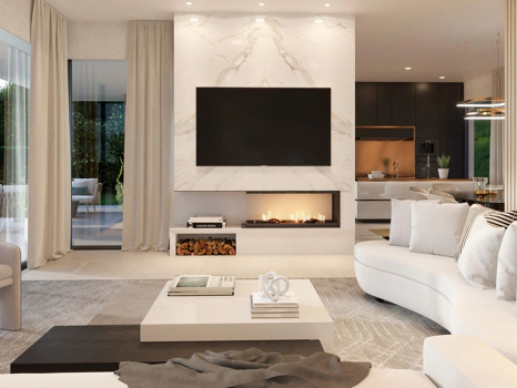 Villa for sale in New Golden Mile, Estepona East