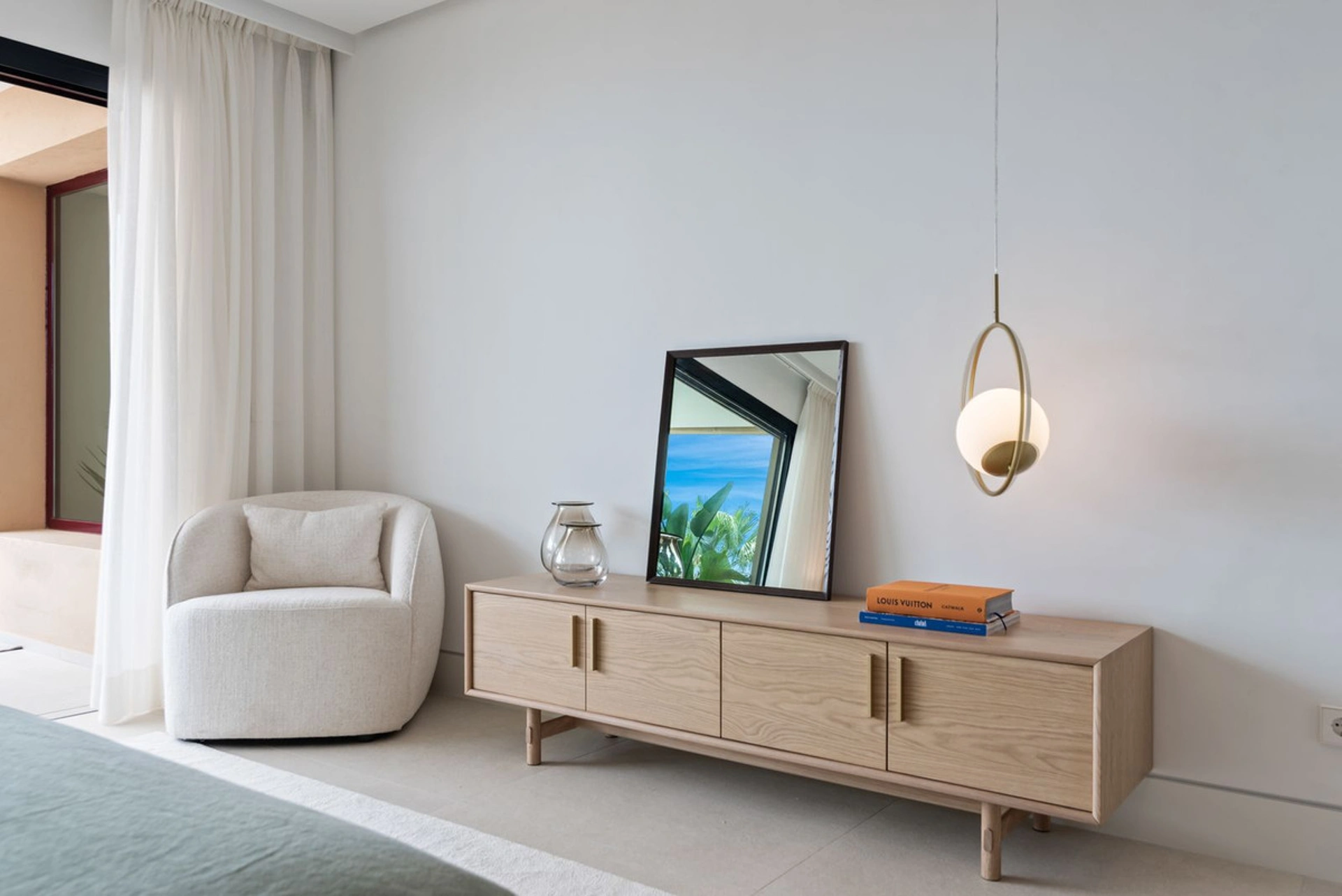 Apartment for sale in New Golden Mile, Estepona East