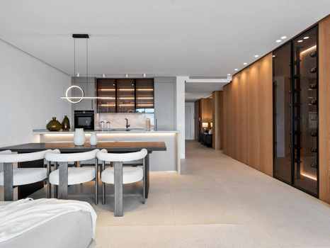 Apartment for sale in New Golden Mile, Estepona East