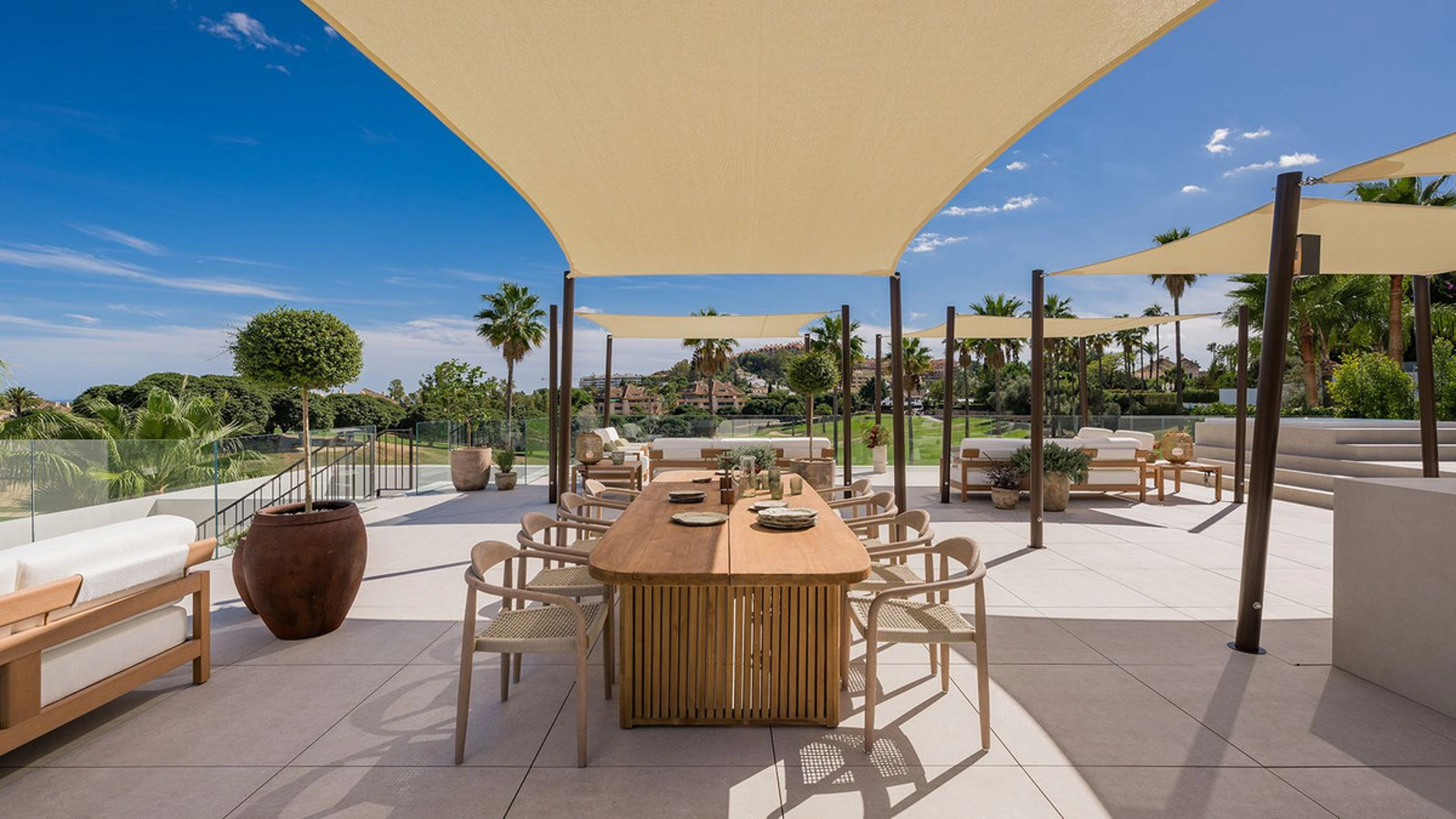 Villa for sale in Marbella