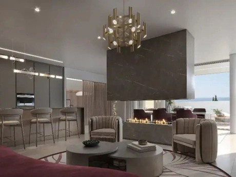 Villa for sale in Estepona