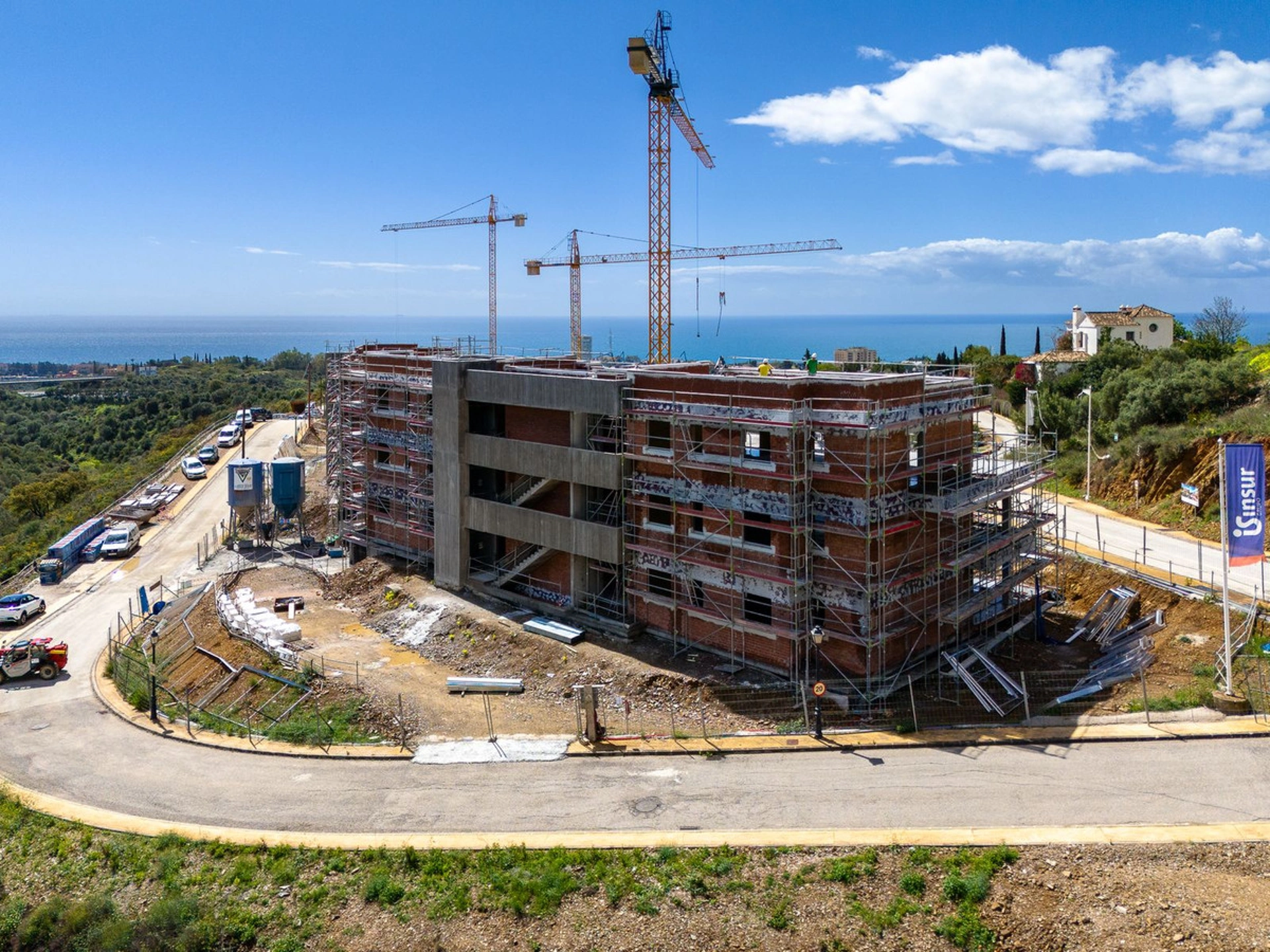 Penthouse for sale in Los Altos de los Monteros, Marbella East