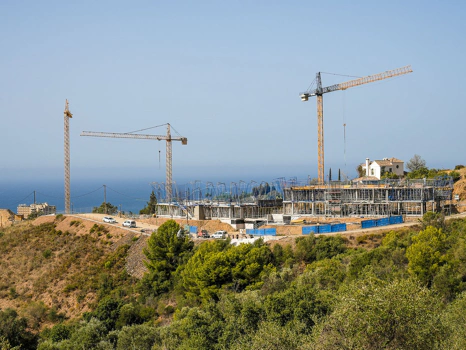Penthouse for sale in Los Altos de los Monteros, Marbella East