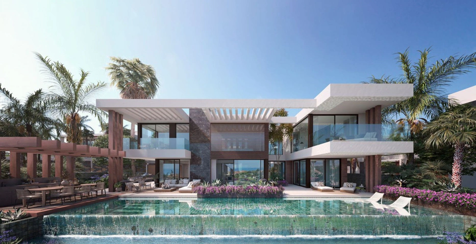 Villa for sale in Nueva Andalucia, Marbella