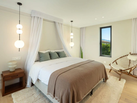 Villa en venta en Aloha, Nueva Andalucia