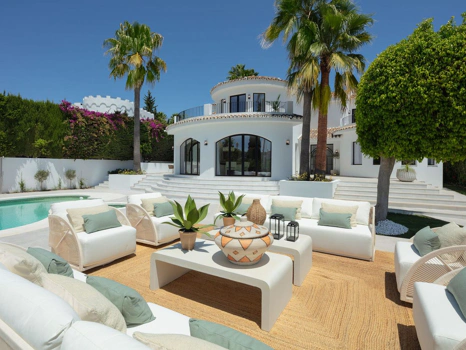 Villa en venta en Aloha, Nueva Andalucia