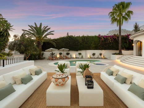 Villa en venta en Aloha, Nueva Andalucia