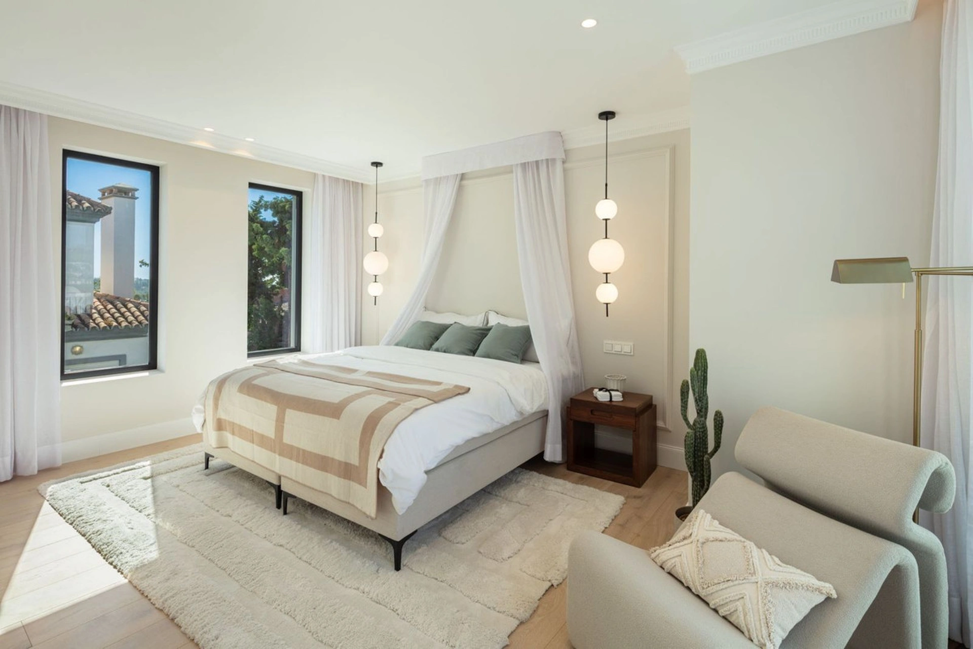 Villa en venta en Aloha, Nueva Andalucia