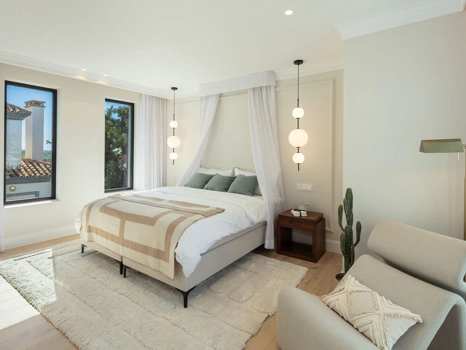 Villa en venta en Aloha, Nueva Andalucia