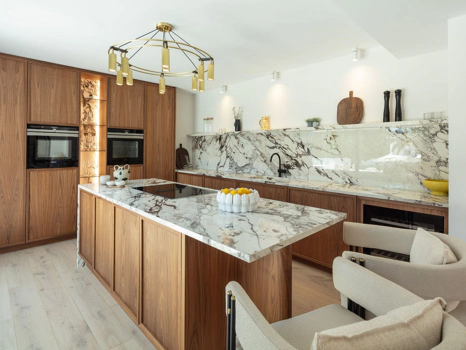 Villa en venta en Aloha, Nueva Andalucia