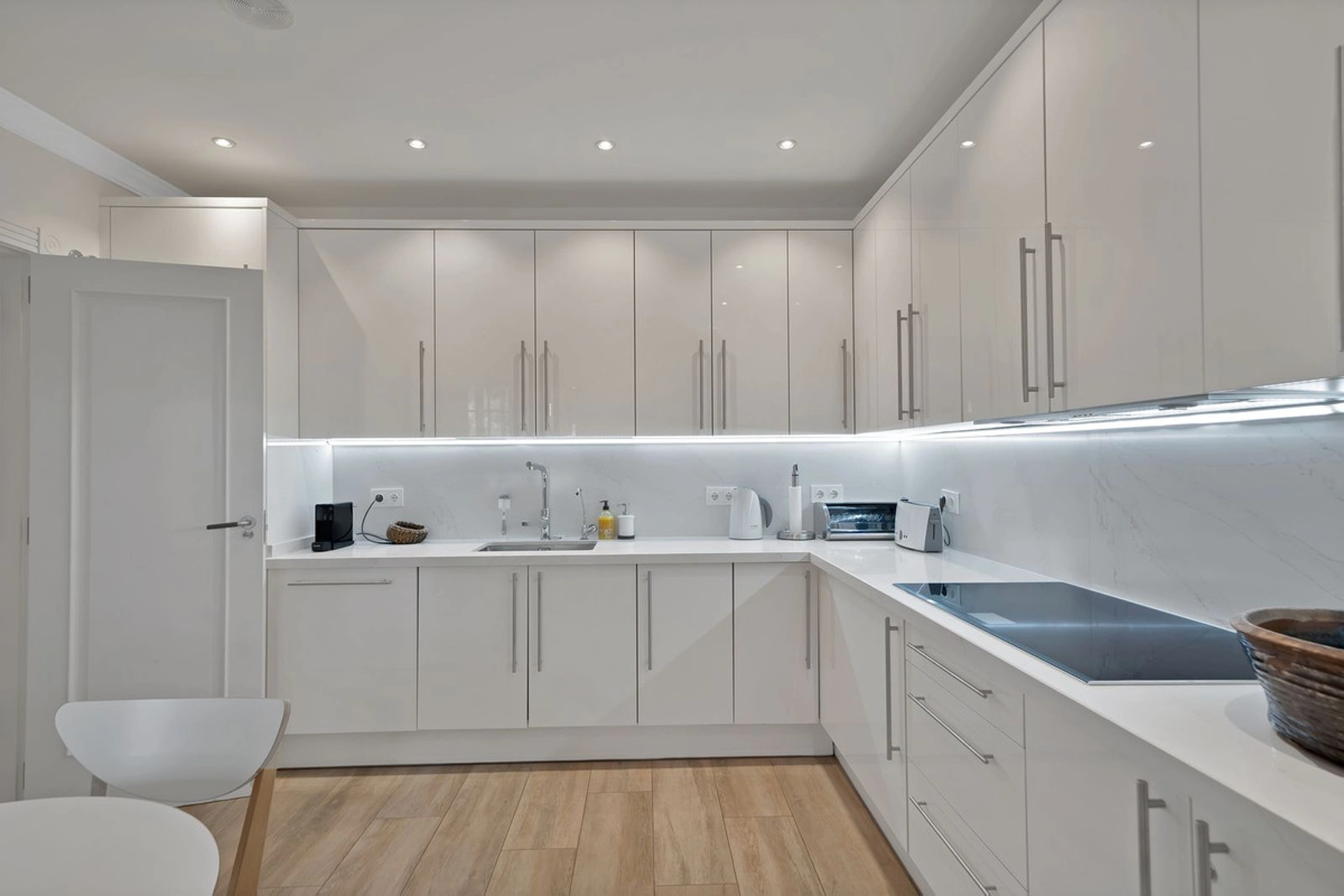 Villa for sale in Marbella - Puerto Banus
