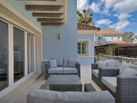 Villa for sale in Marbella - Puerto Banus