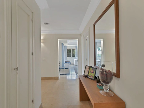 Villa for sale in Marbella - Puerto Banus