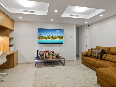 Ground Floor Apartment for sale in Nueva Andalucia, Marbella