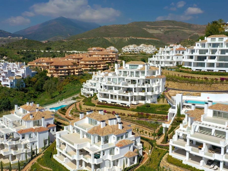Ground Floor Apartment for sale in Nueva Andalucia, Marbella