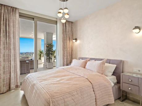 Ground Floor Apartment for sale in Nueva Andalucia, Marbella