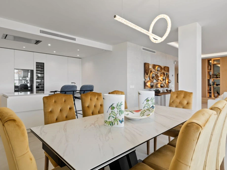 Ground Floor Apartment for sale in Nueva Andalucia, Marbella