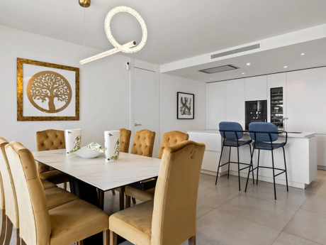 Ground Floor Apartment for sale in Nueva Andalucia, Marbella