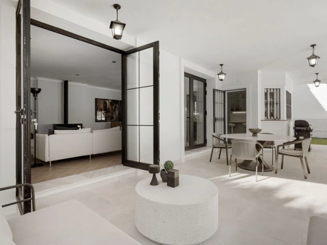 Recently Renovated 4-Bedroom Villa with Private Pool and Garden in Mijas Golf