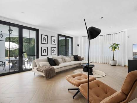 Recently Renovated 4-Bedroom Villa with Private Pool and Garden in Mijas Golf