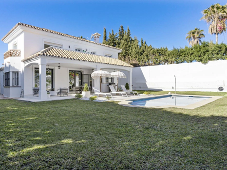 Recently Renovated 4-Bedroom Villa with Private Pool and Garden in Mijas Golf