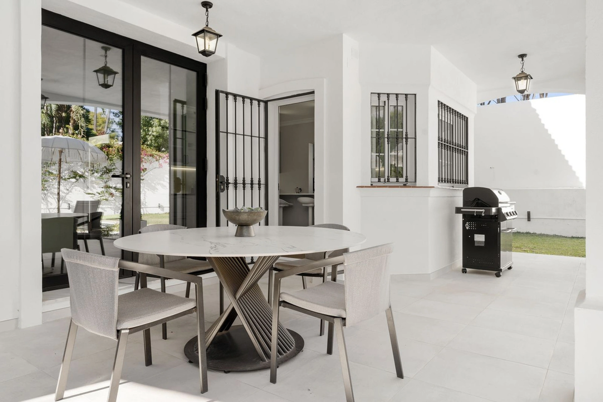 Villa for sale in Mijas Golf, Mijas Costa